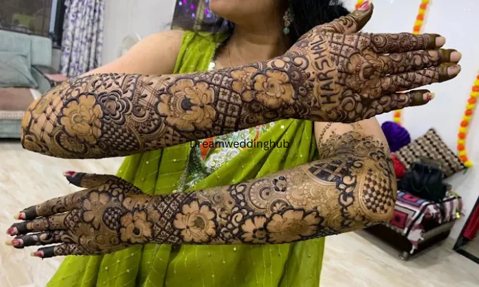 Arsh Mehendi Artist